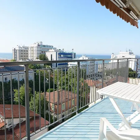 Il Mare In Una Stanza Riccione Exterior photo