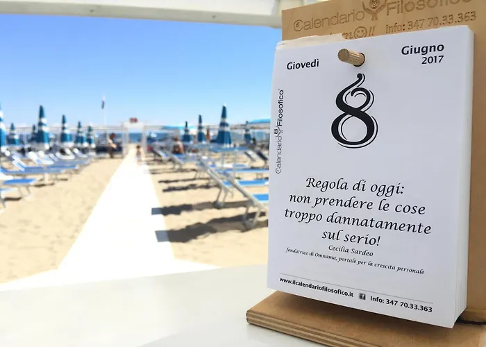 Il Mare In Una Stanza Riccione